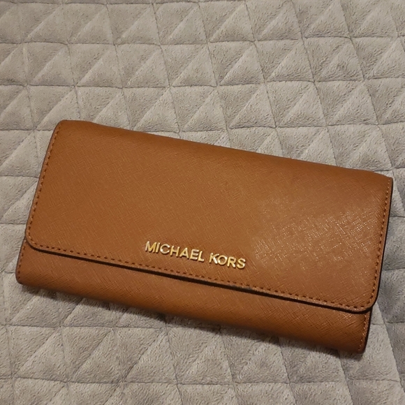 🚫SOLD🚫Michael Kors tote bag and wallet - Picture 5 of 8
